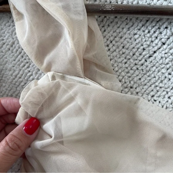 Oh Polly Cream Bodysuit Top 4 - Picture 4 of 6